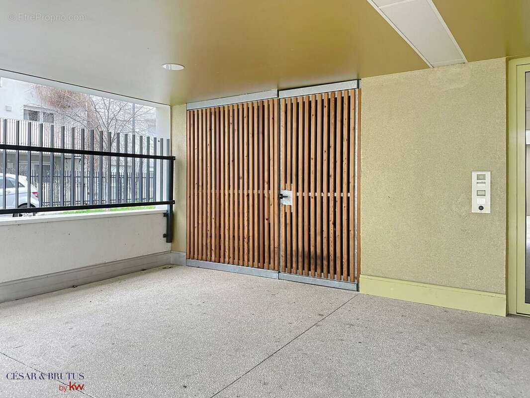 Appartement à VAULX-EN-VELIN