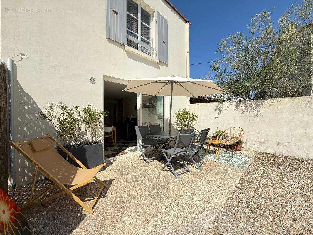 Maison à SAINT-PALAIS-SUR-MER