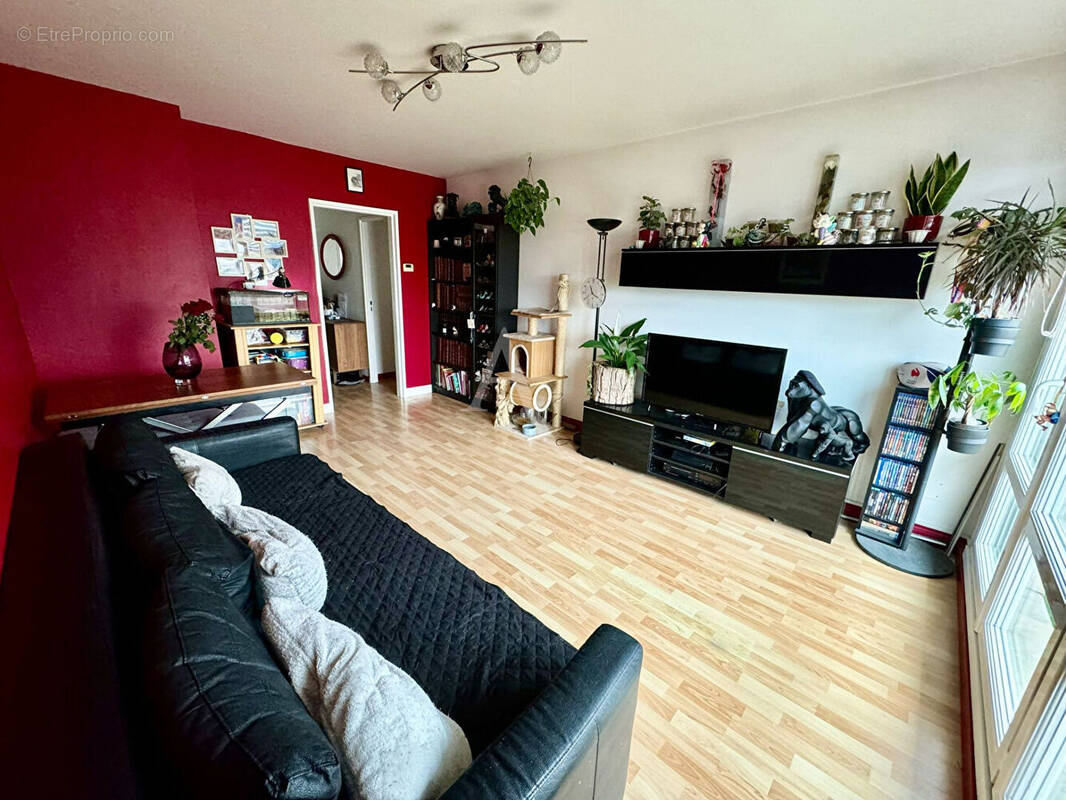 Appartement à LIMEIL-BREVANNES