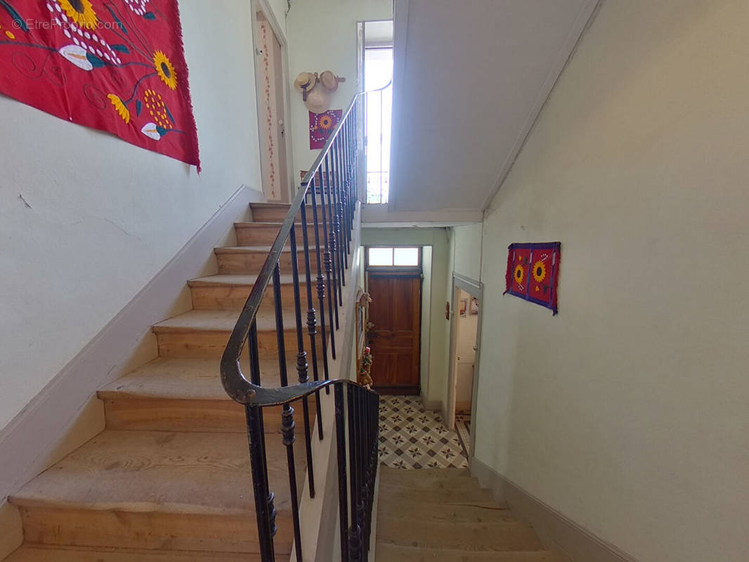 Maison à JAUSIERS