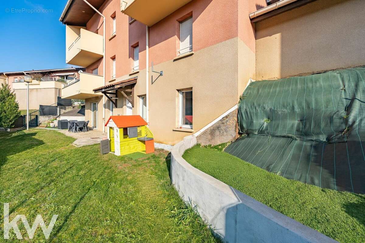 Appartement à L&#039;ISLE-D&#039;ABEAU