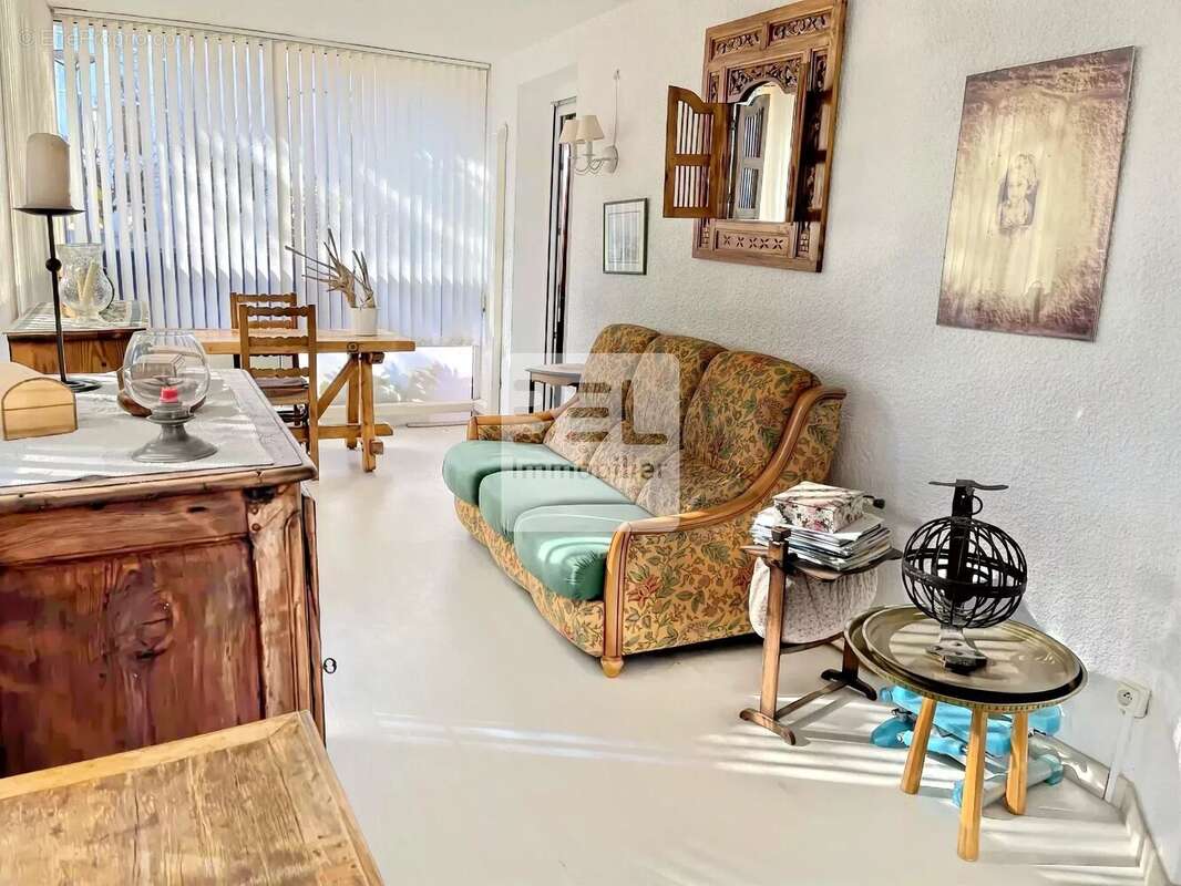 Appartement à PIERRELATTE