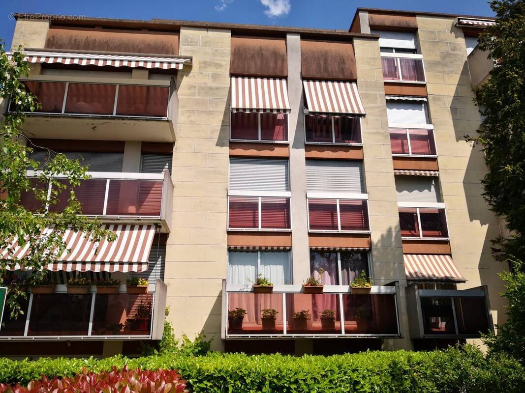 Appartement à SEVRES