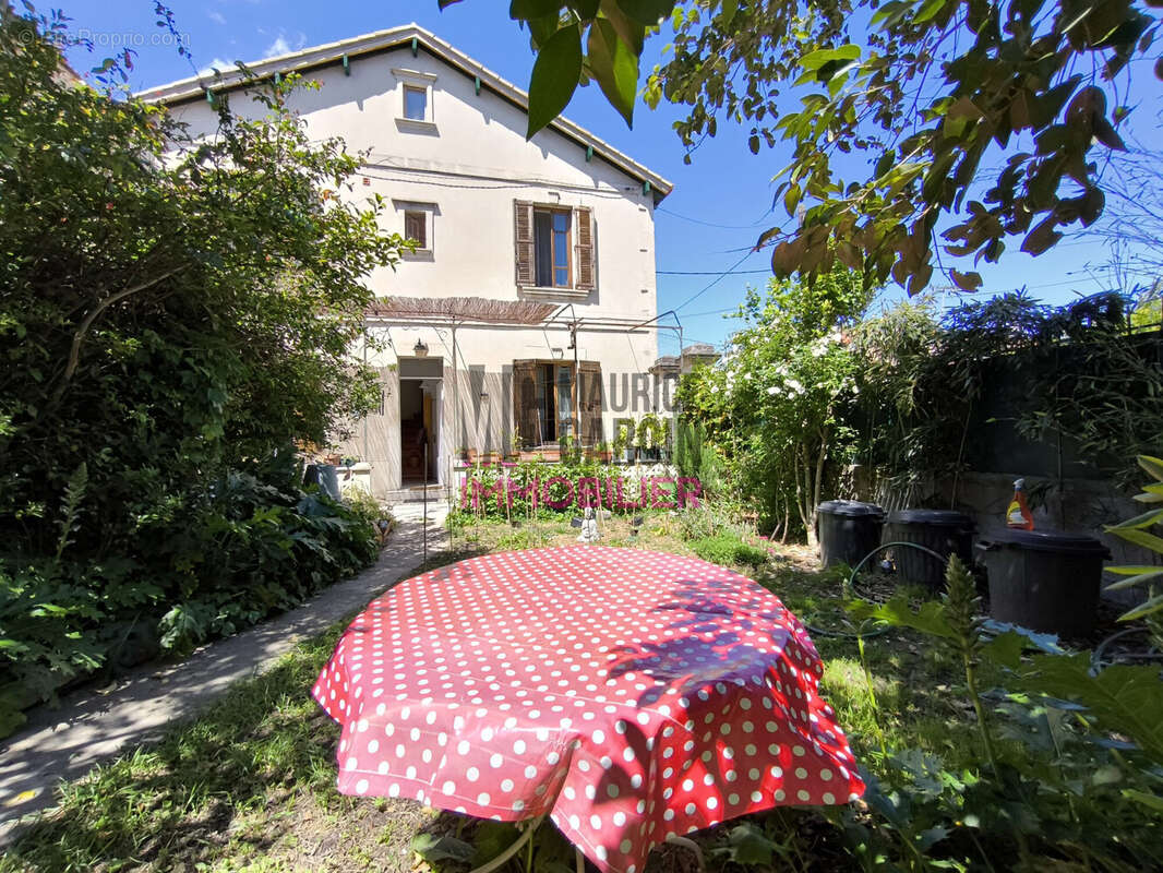 Maison à AVIGNON