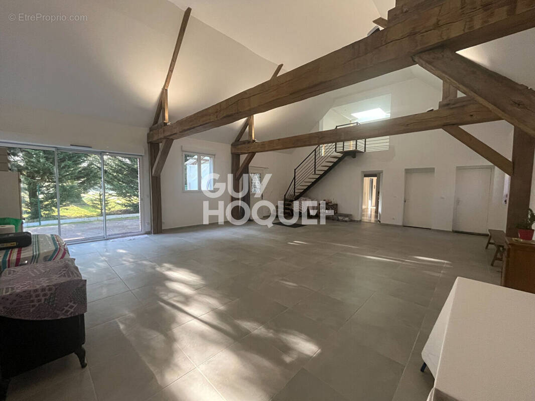 Maison à LAMOTTE-BEUVRON
