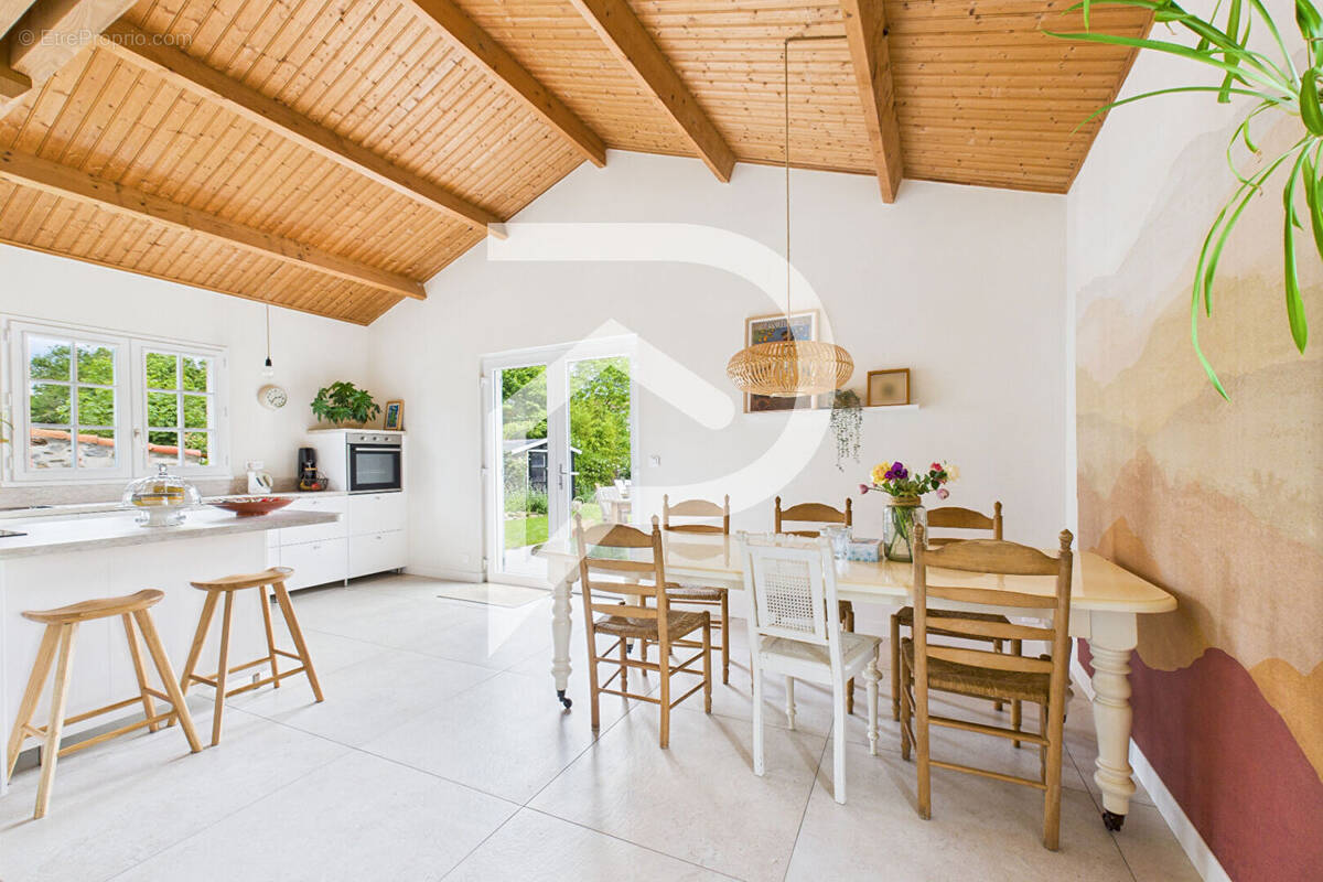Maison à MACHE
