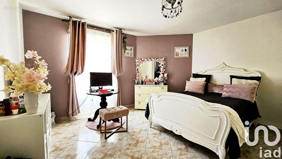 Photo 9 - Maison à NOISY-LE-SEC