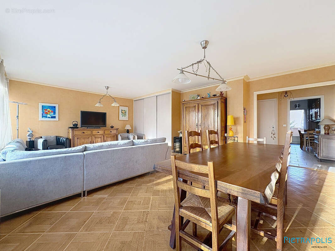Appartement à LYON-7E