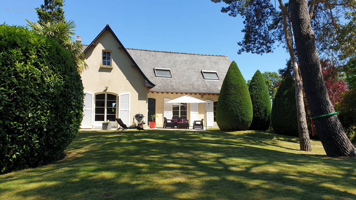 Maison à VERN-SUR-SEICHE