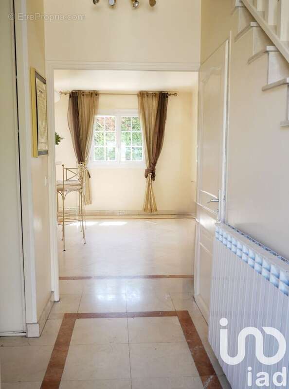 Photo 6 - Maison à SARCELLES
