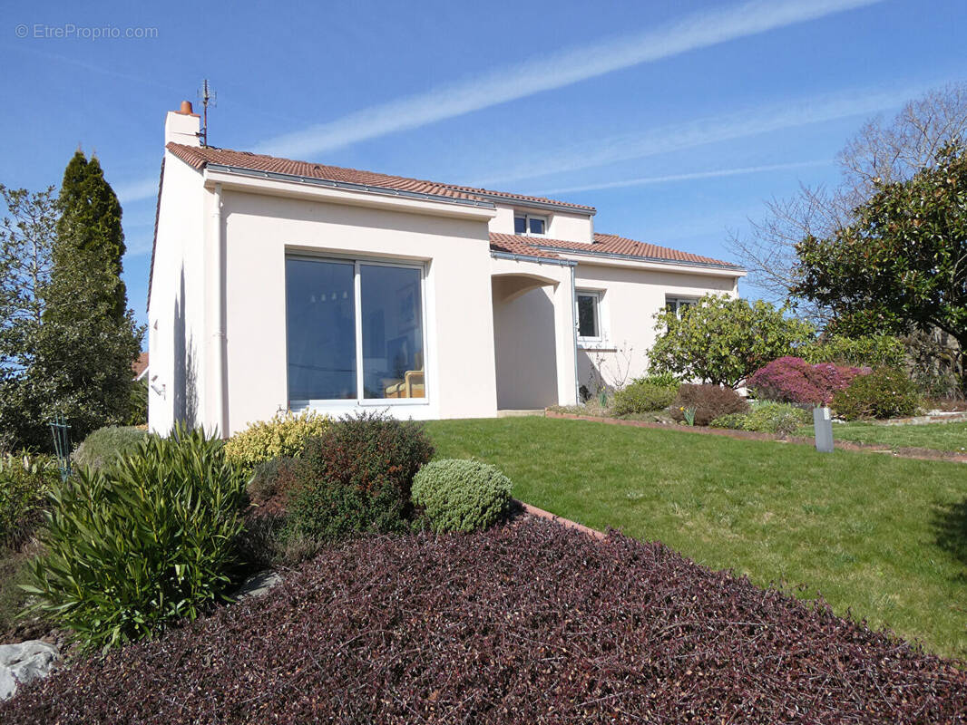 Maison à CHAUVE