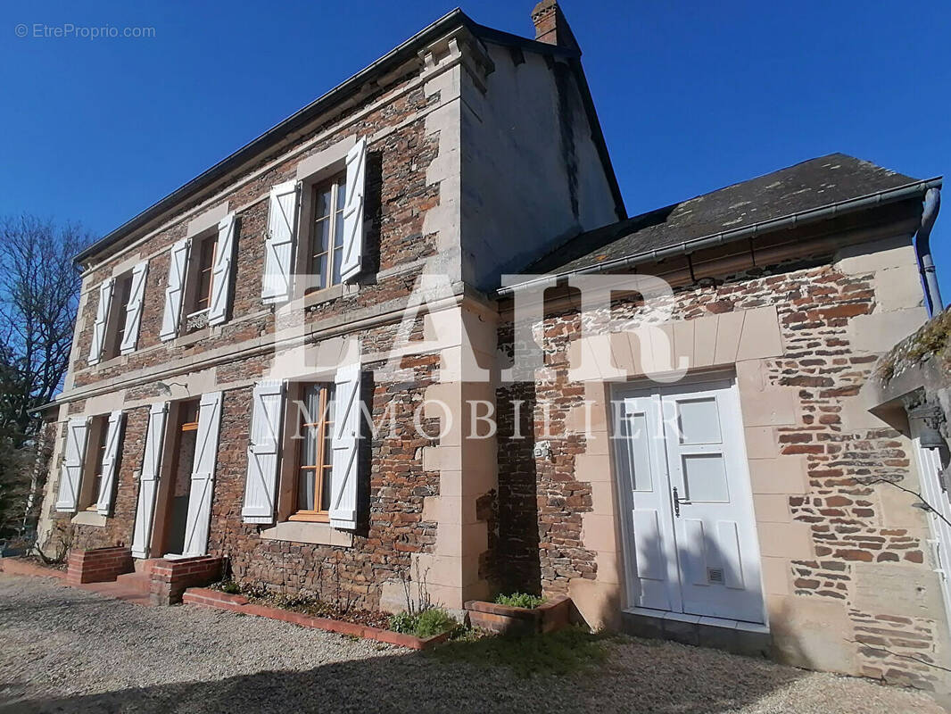 Maison à ECOUCHE