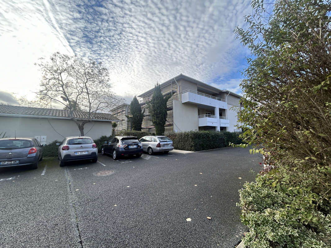Appartement à AMBARES-ET-LAGRAVE