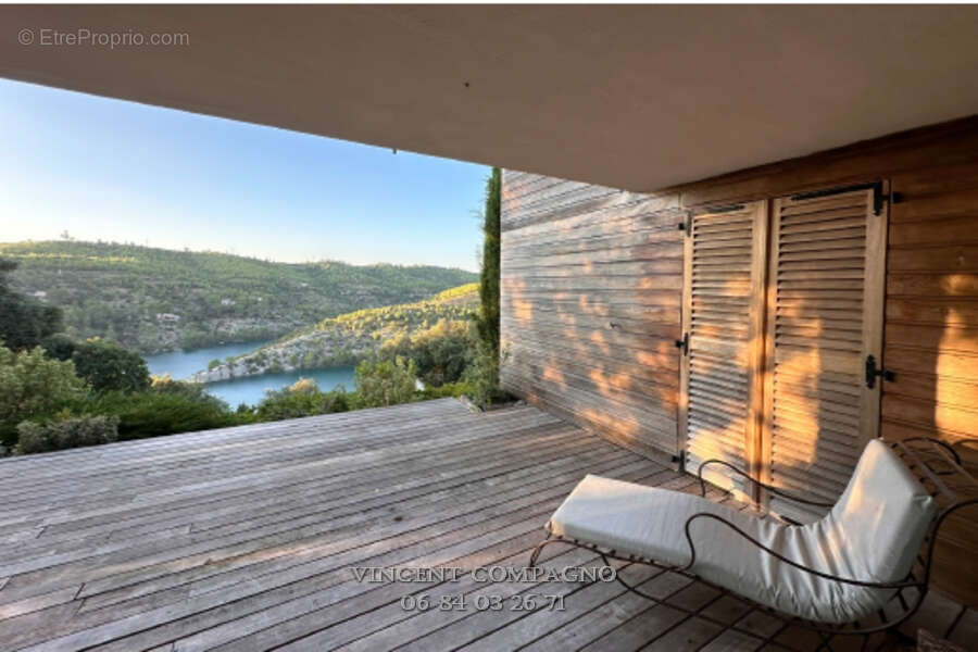 Maison à ESPARRON-DE-VERDON