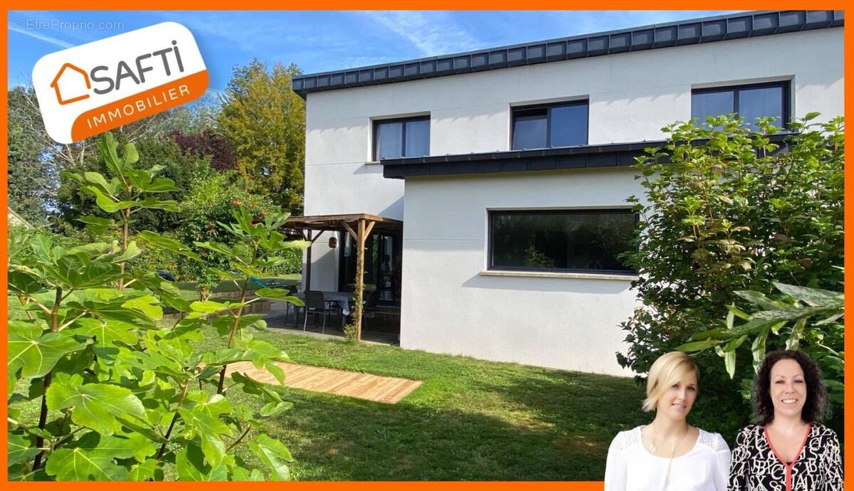 Photo 1 - Maison à LANDEVANT
