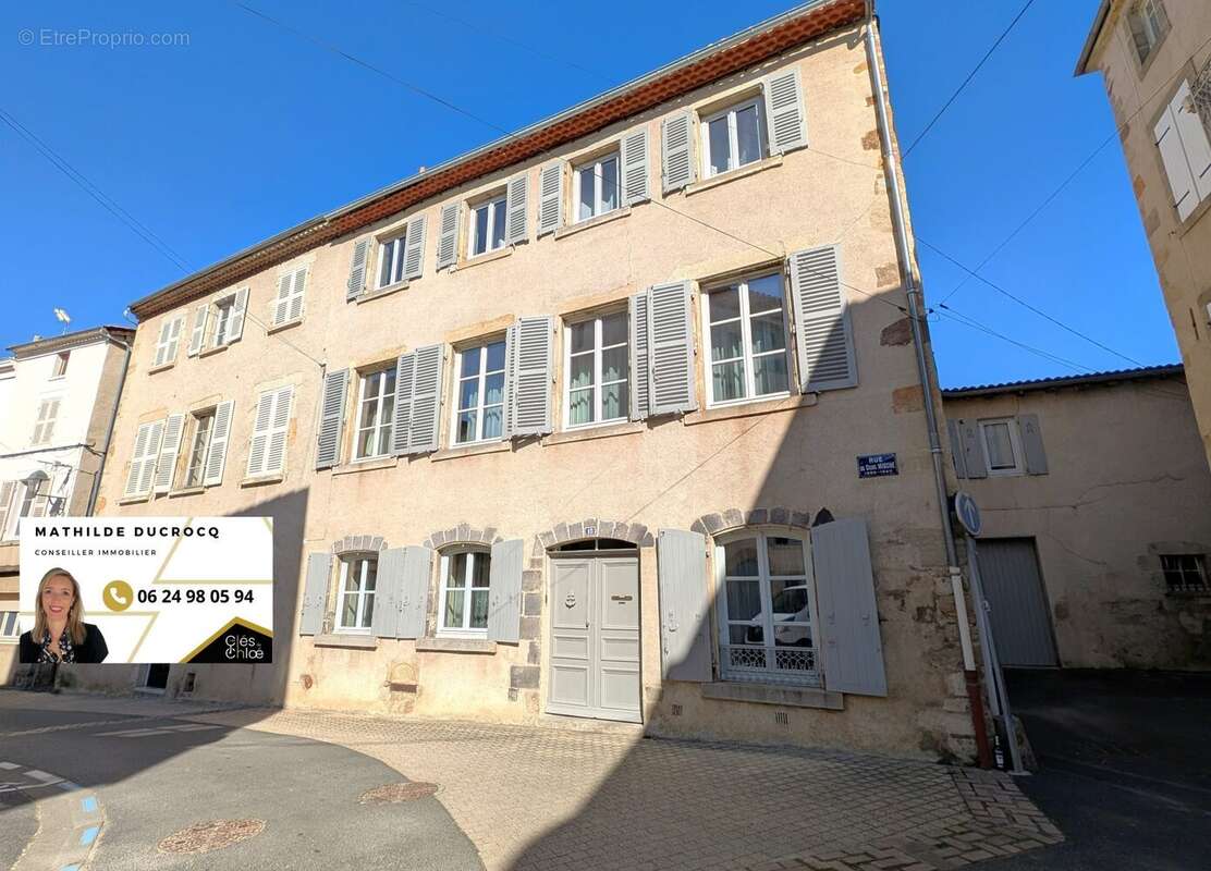 Maison à BILLOM