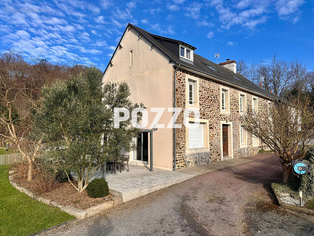 Maison à SAINT-JEAN-LE-THOMAS