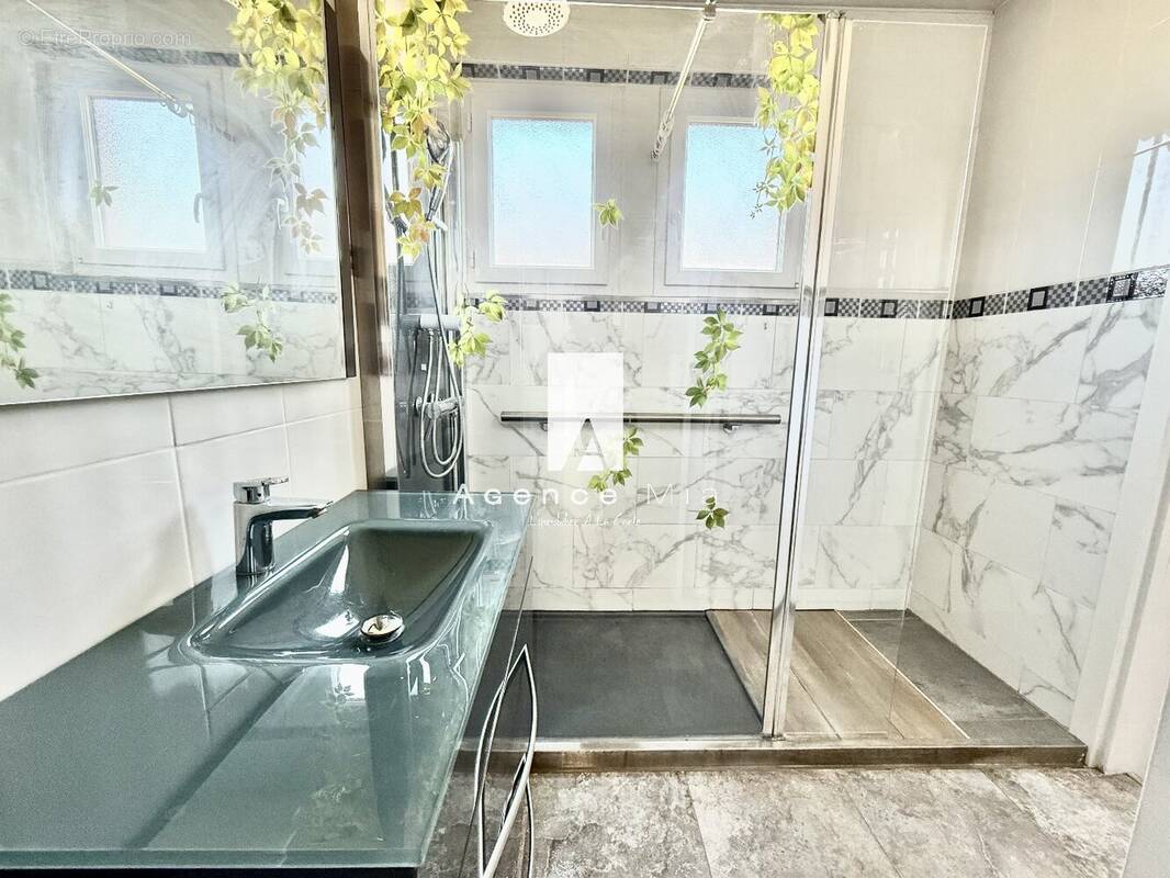 Appartement à THONON-LES-BAINS