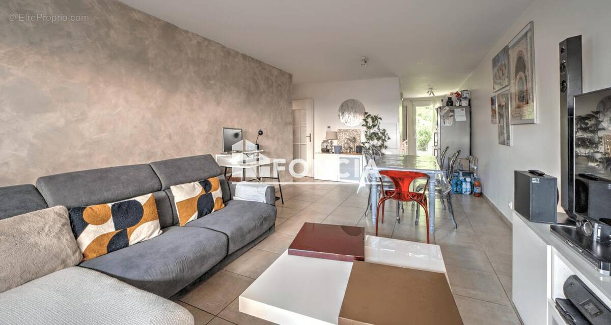 Appartement à ORNEX