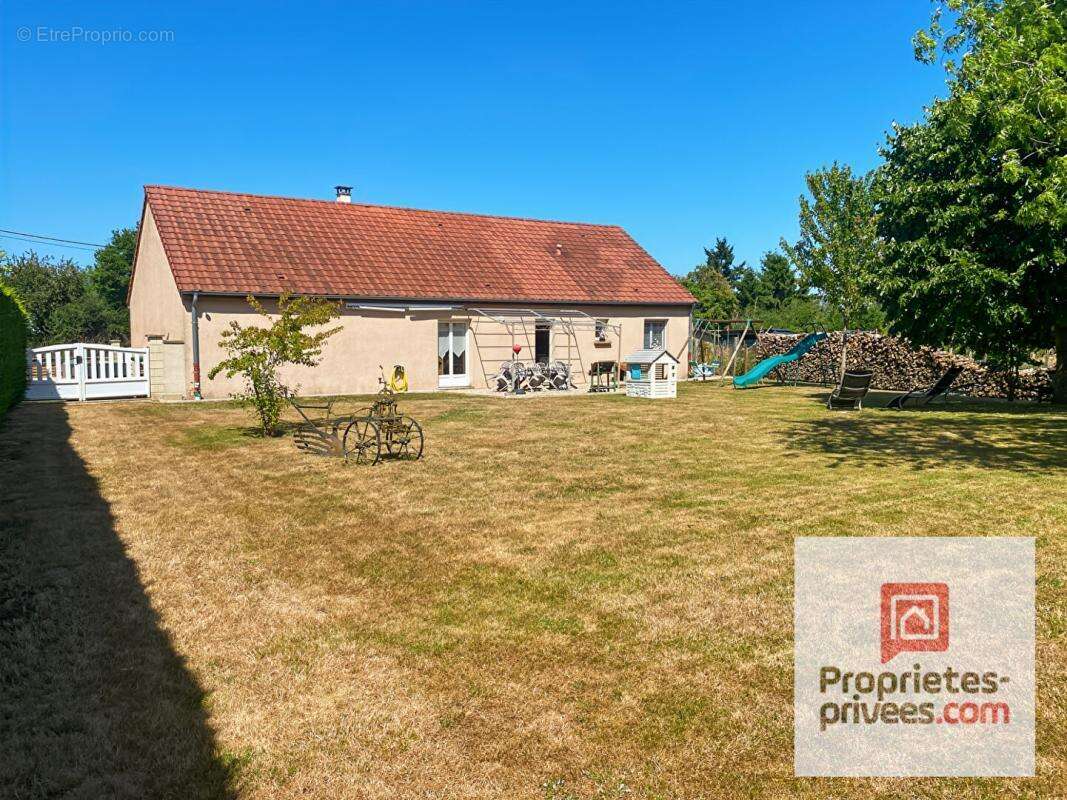 Maison à SAULIEU
