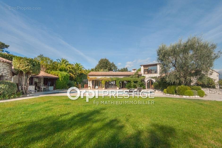 Maison à BIOT