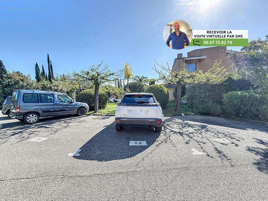 Appartement à MANDELIEU-LA-NAPOULE