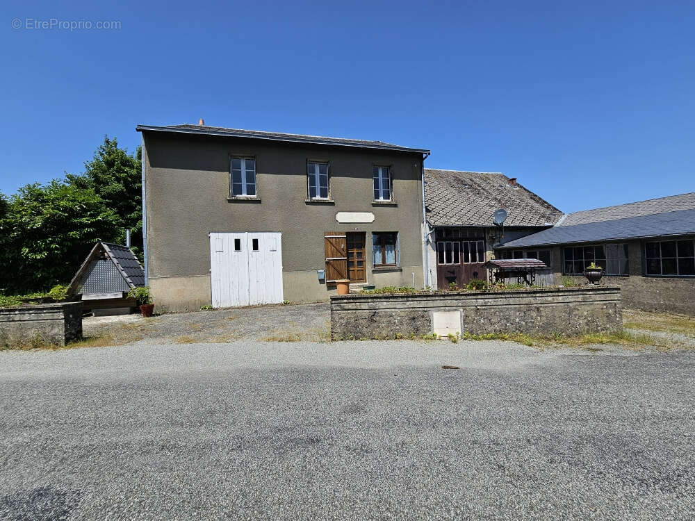 Maison à SAINT-GOUSSAUD