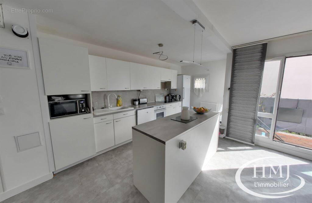 Appartement à RIS-ORANGIS