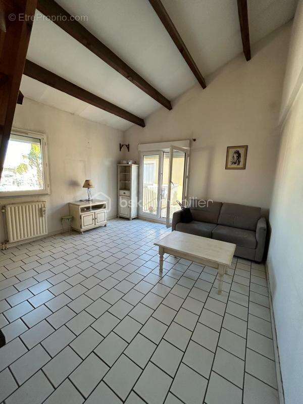 Appartement à CANDILLARGUES