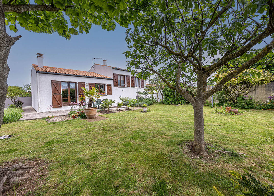 Maison à L&#039;HOUMEAU