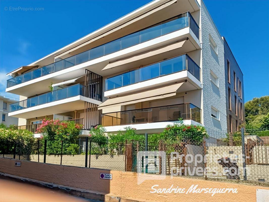 Appartement à VILLENEUVE-LOUBET