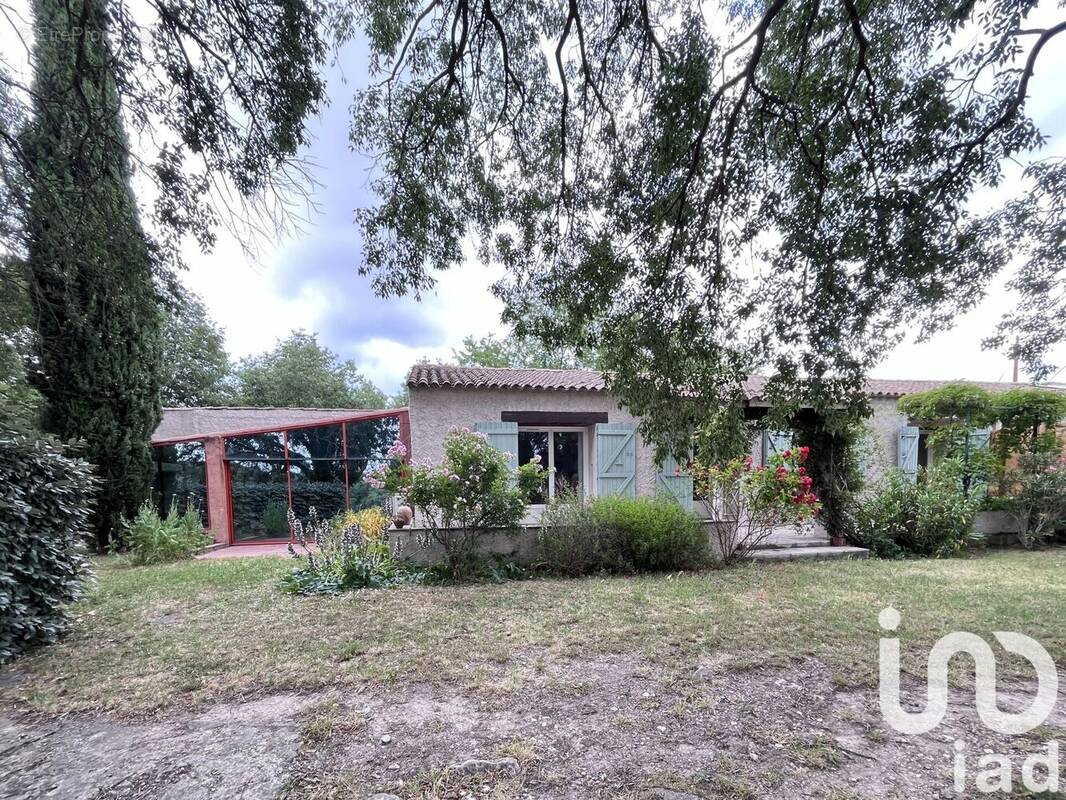Photo 1 - Maison à LAMBESC