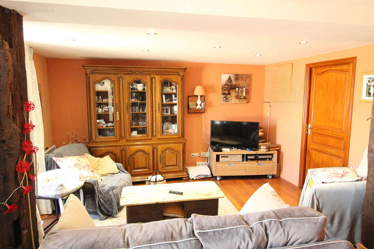 Appartement à CHATEAUNEUF-EN-THYMERAIS