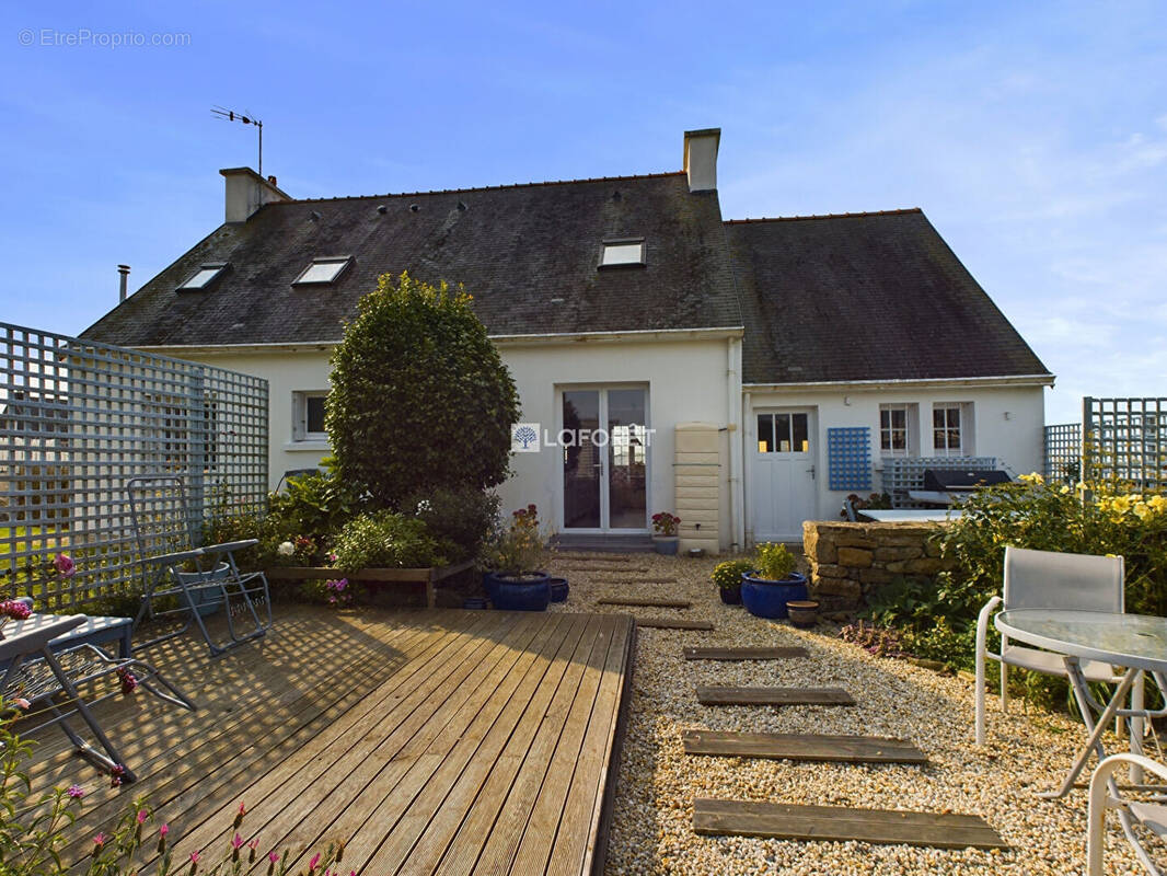 Maison à PLOZEVET