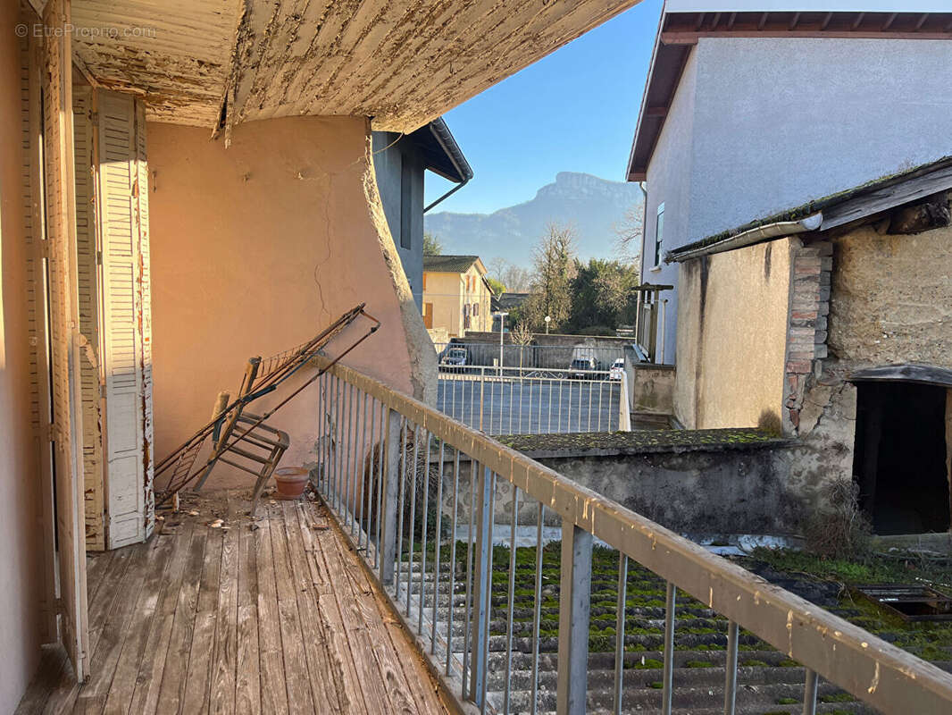Appartement à MOIRANS