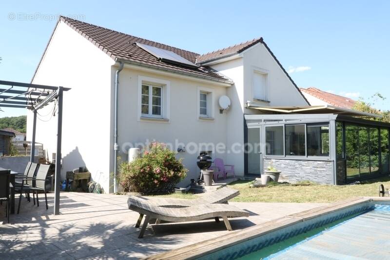 Maison à BERTRANGE