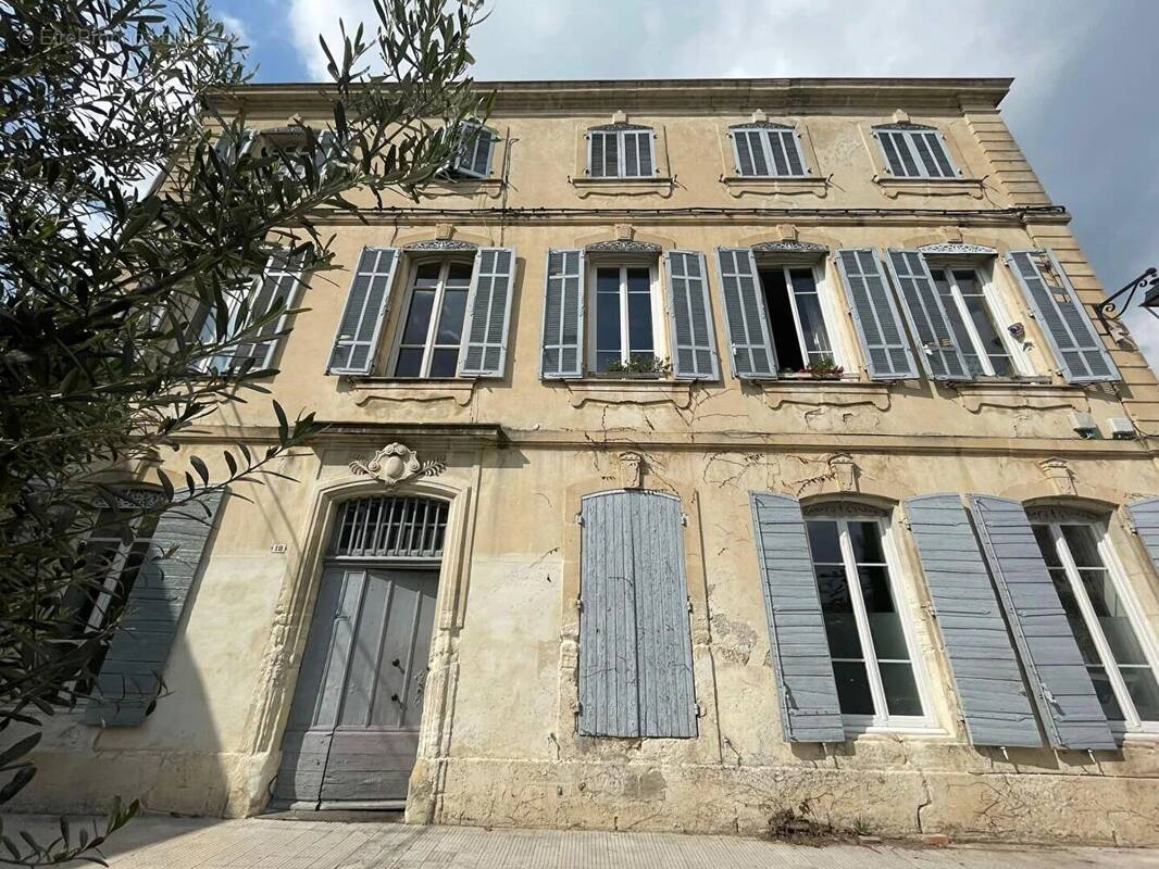 Appartement à NOVES