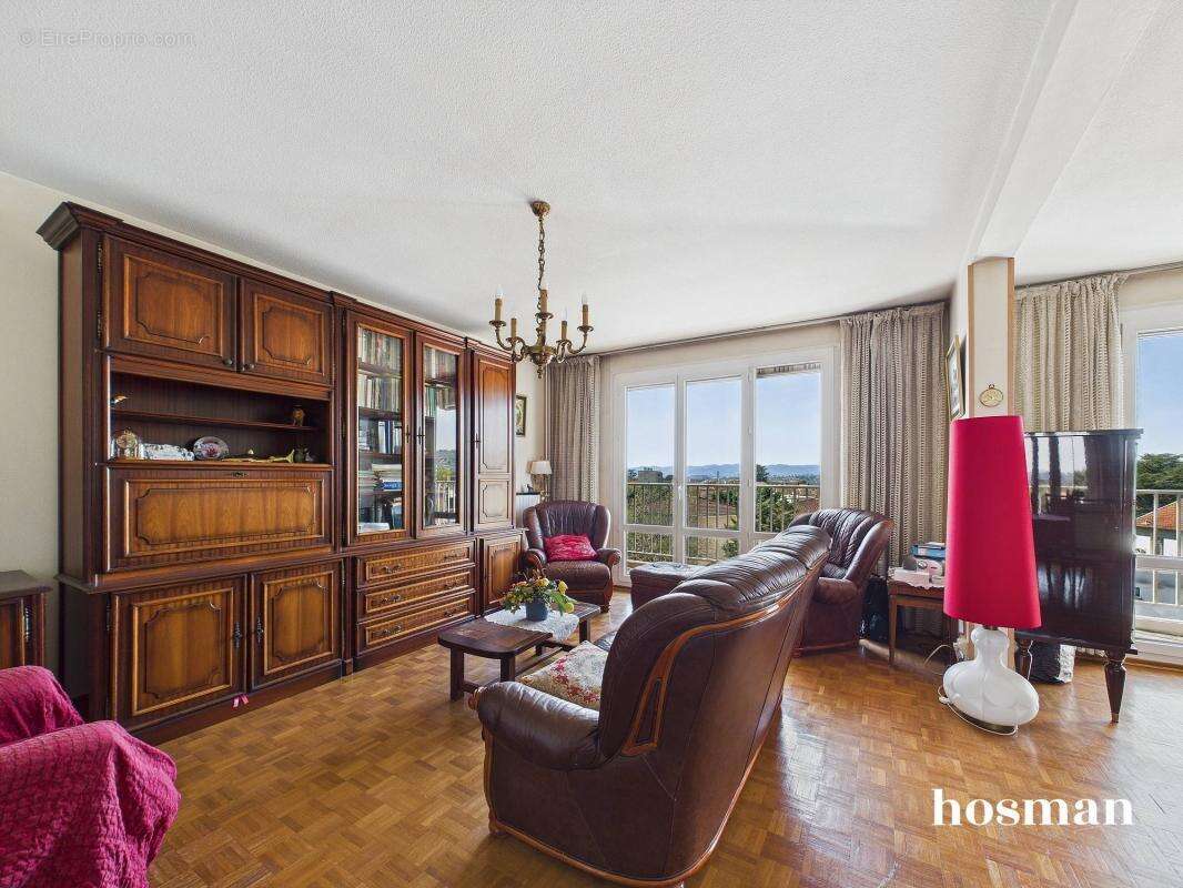 Appartement à CALUIRE-ET-CUIRE