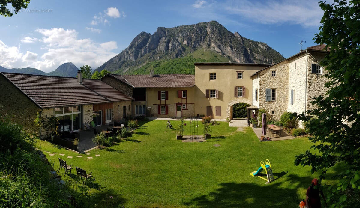 Maison à FOIX