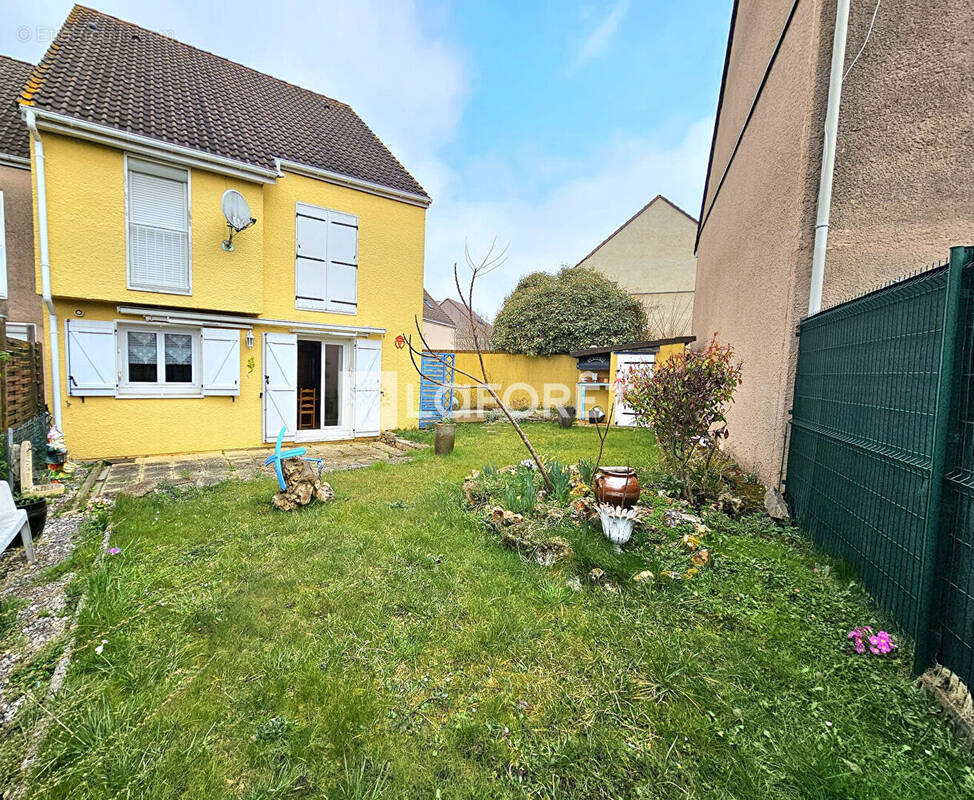 Maison à CHARTRES
