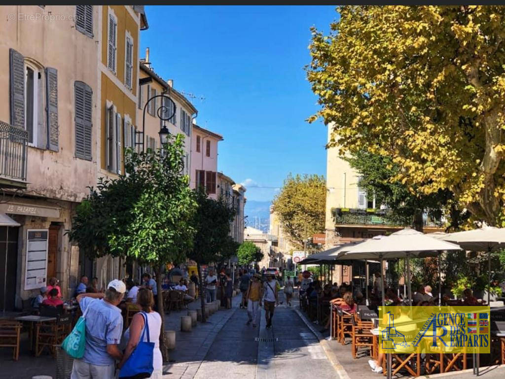Commerce à ANTIBES