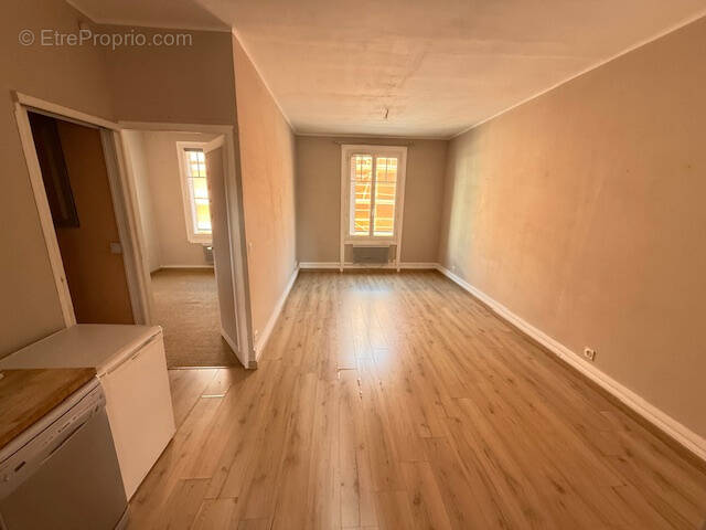 Appartement à LYON-8E