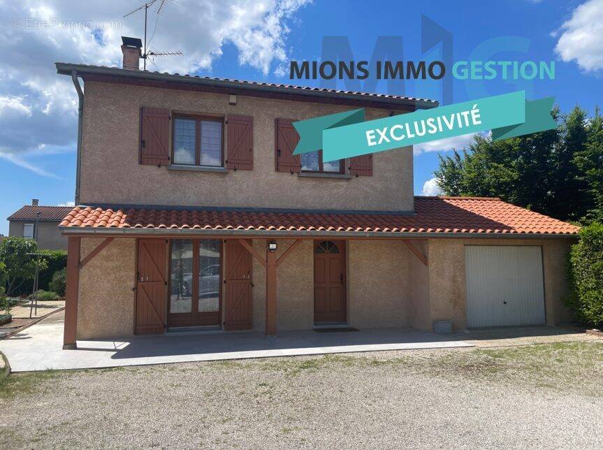 Maison à SAINT-PRIEST