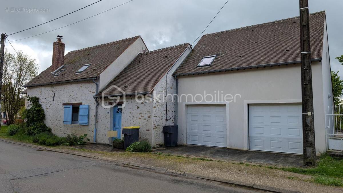 Maison à COULOMMIERS
