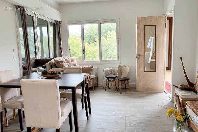 Maison à ROMILLY-SUR-SEINE