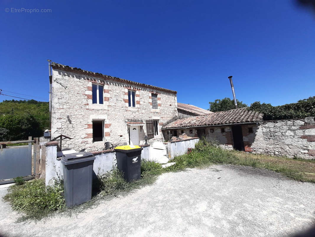 Maison à MALAUSE