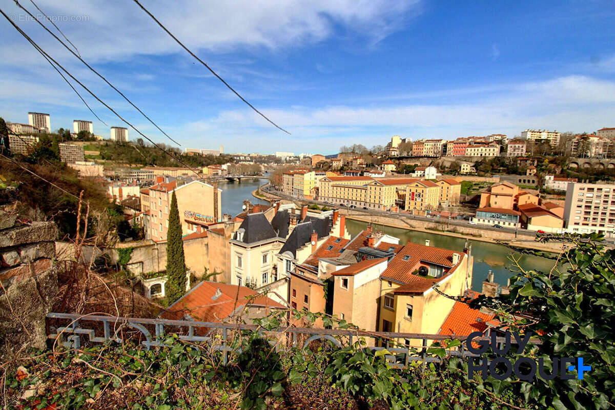 Maison à LYON-9E
