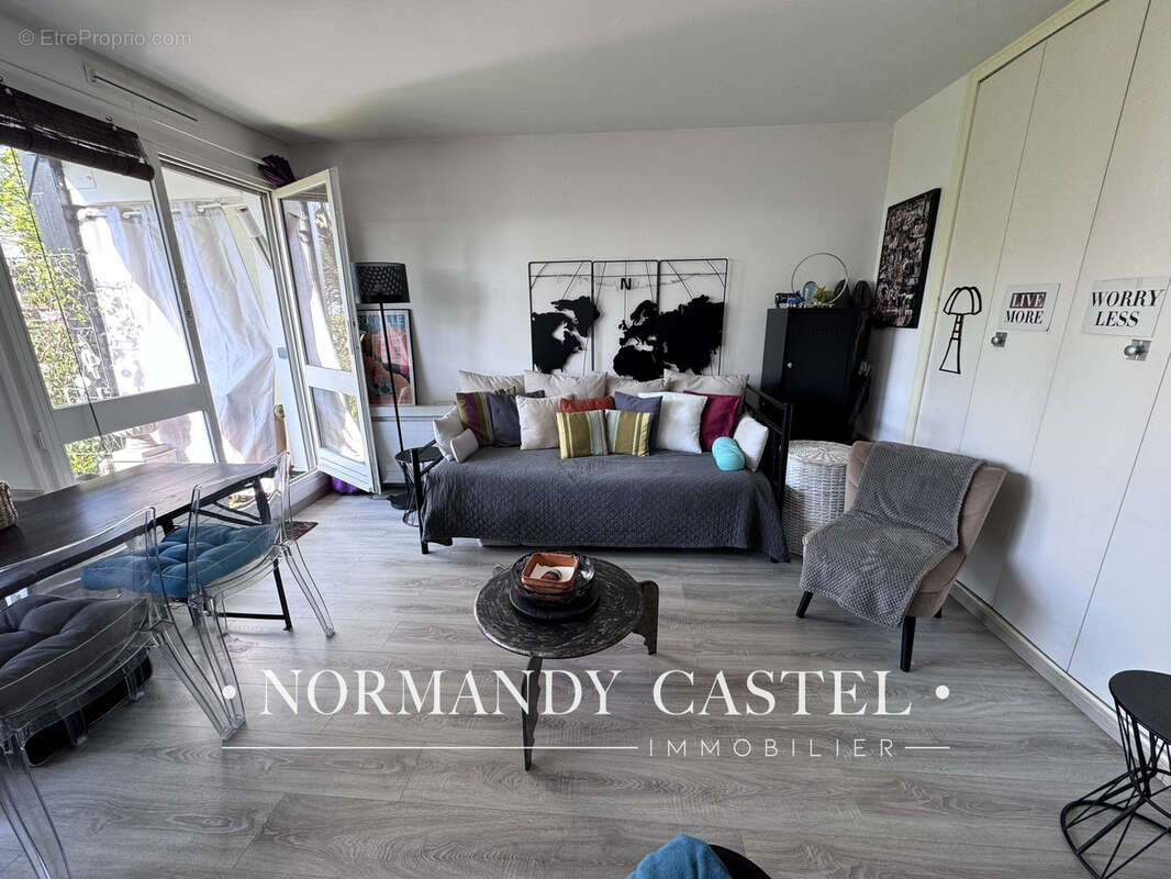 Appartement à TROUVILLE-SUR-MER