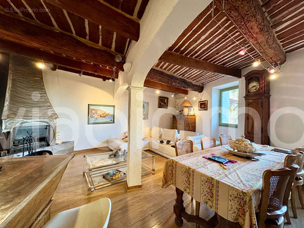 Maison à LA FARLEDE