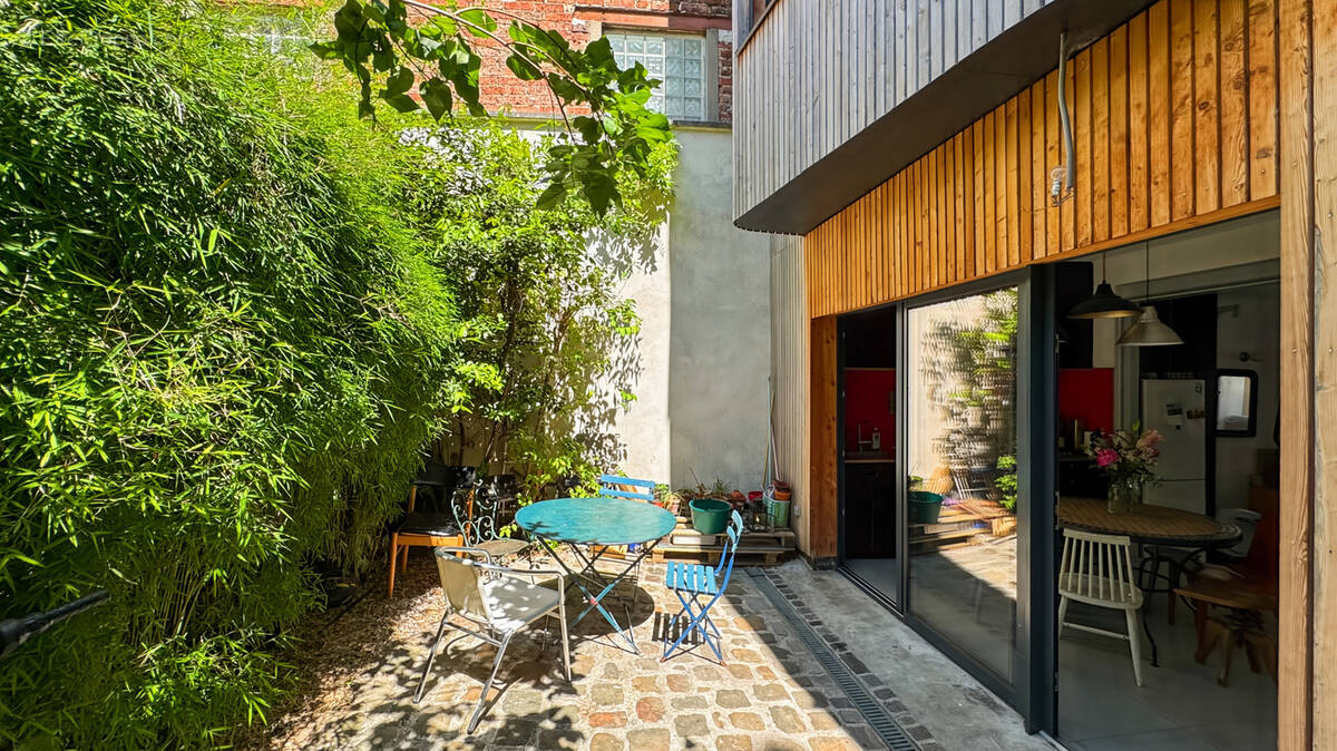 Maison à PARIS-20E